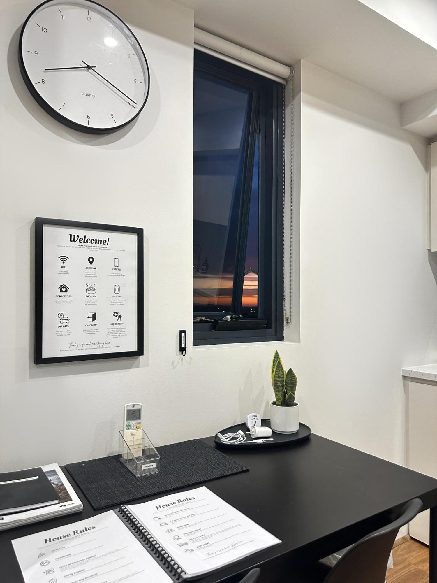 Penthouse View Apartment Luxury Cbd Penthouse Sleeps 6 Balcony Spa Access Adelaida Exterior foto